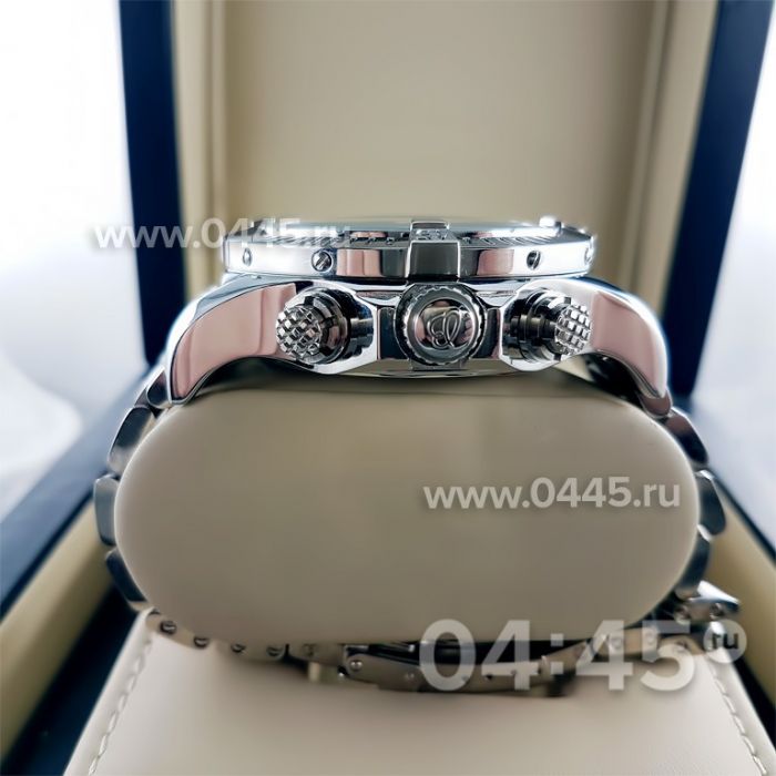 Часы Breitling Avenger (07435)